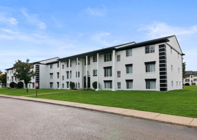 Newburgh Square Apartments Best Apartments for Rent in Westland MI