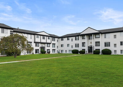 Newburgh Square Apartments Best Apartments for Rent in Westland MI